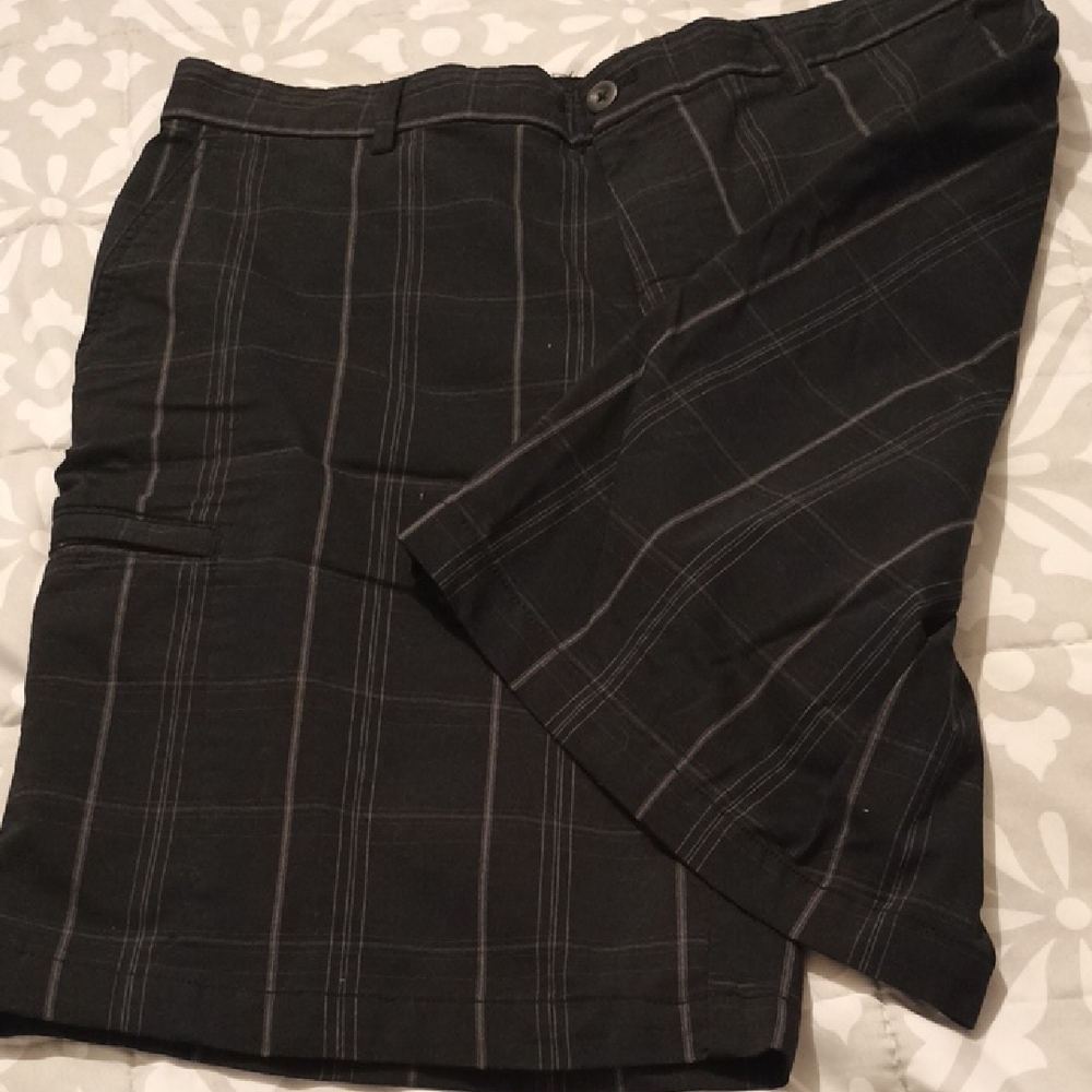 Greg Norman Collection Black Checkered Men's Shorts